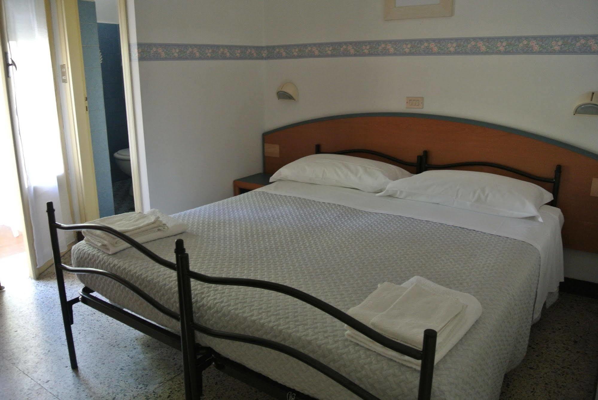 Hotel Zaghini Rimini Exterior foto